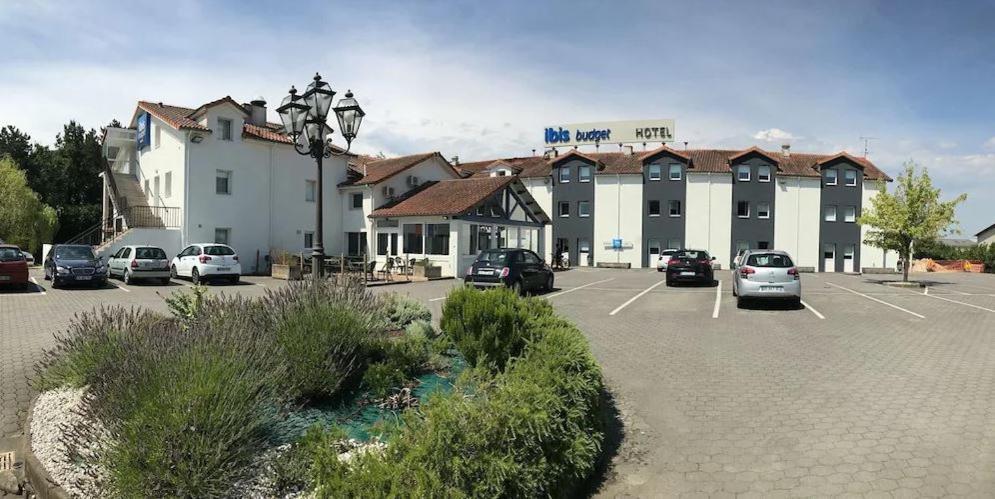 Ibis Budget Agen Le Passage  Екстериор снимка