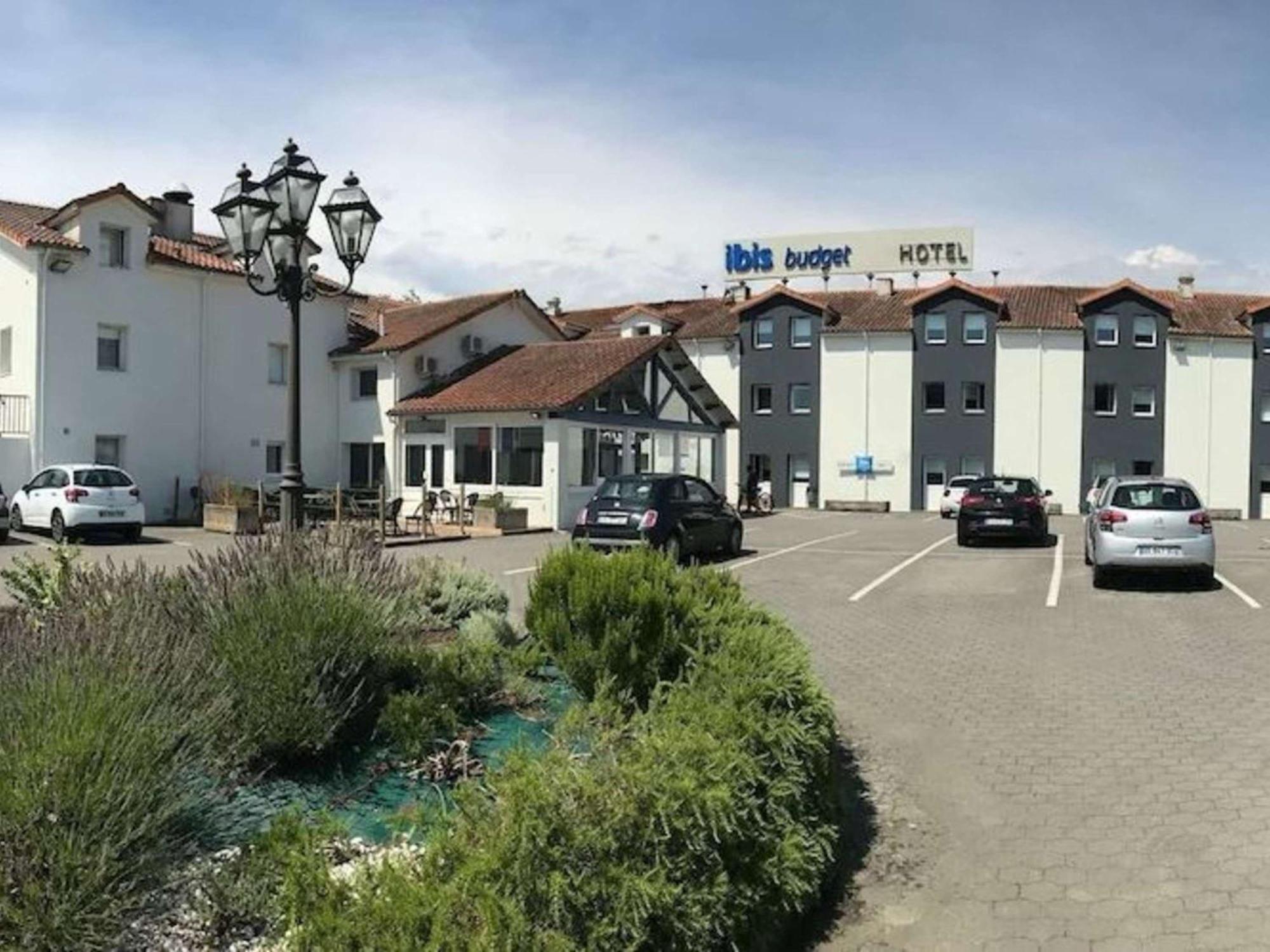 Ibis Budget Agen Le Passage  Екстериор снимка